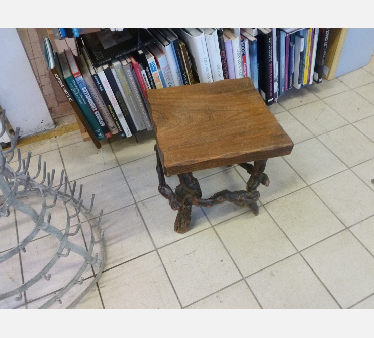 Tabouret cèpes de vignes