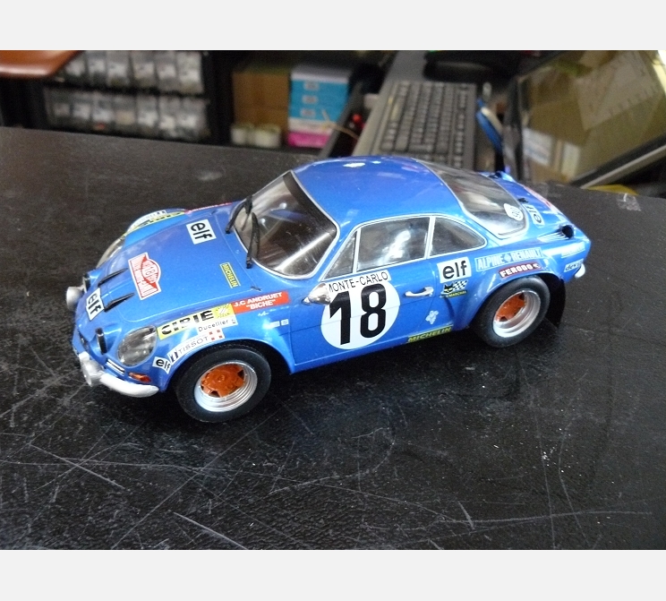 Miniature ALPINE A110