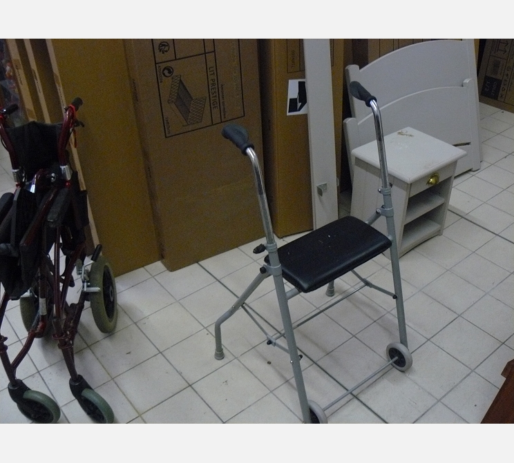 Déambulateur 2 roues