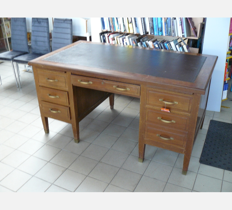 Bureau d'administration||6 tiroirs||sans clé