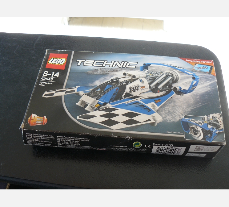 Boite LEGO TECHNICS||42045, neuve sans notice