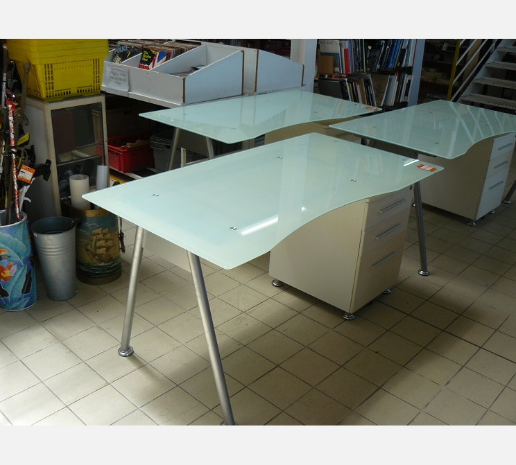 Bureau plateau verre||3 tiroirs