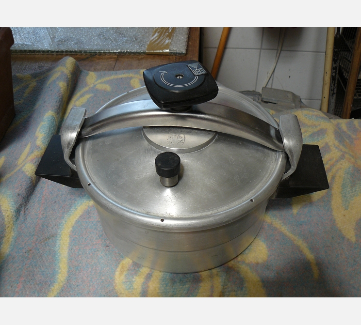 Cocotte minute SEB