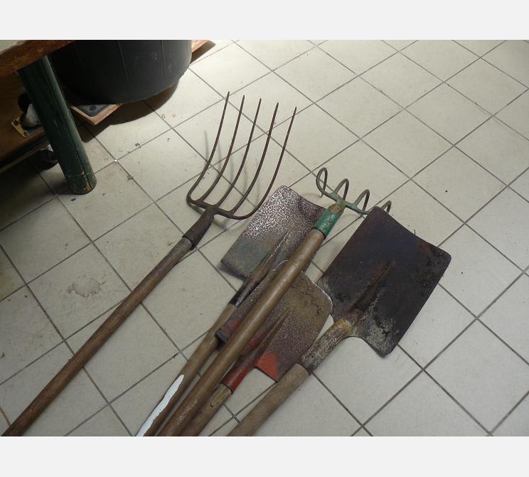 Outil de jardin