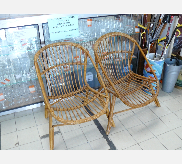 Paire de fauteuils||rotin