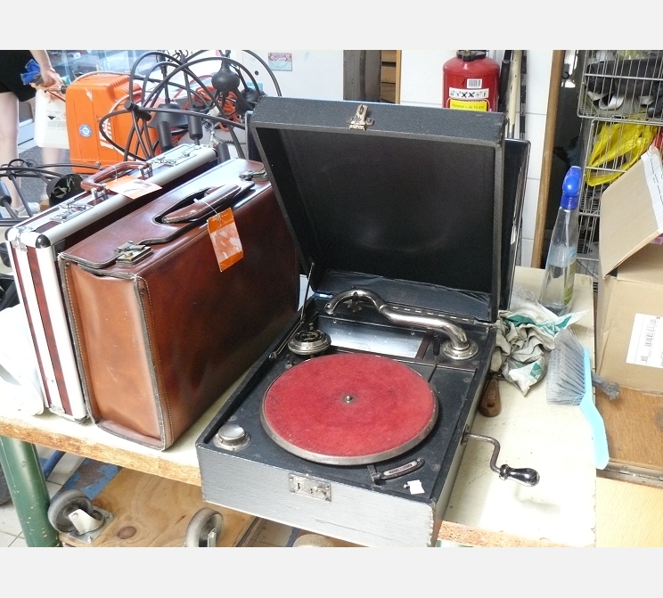 Gramophone / phonographe