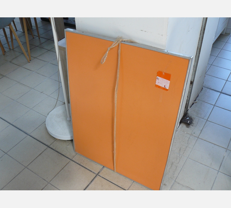 Table de camping||orange