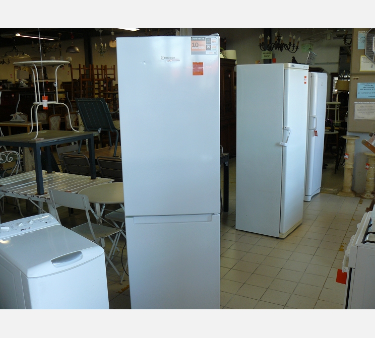 Réfrigérateur / congélateur||INDESIT