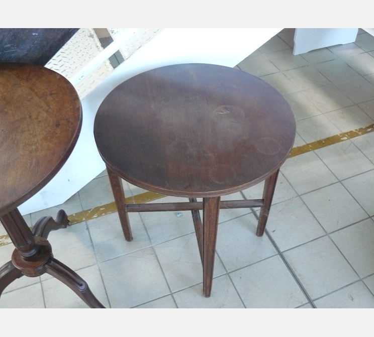 Table ronde||d'appoint