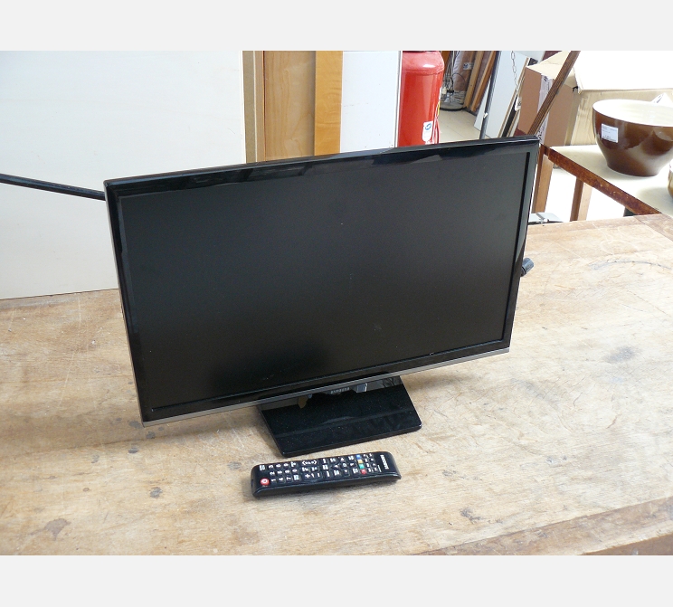 Téléviseur LCD||UE22H5000 AW||acc local