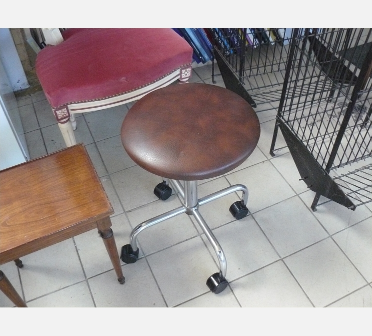 Tabouret rond||marron