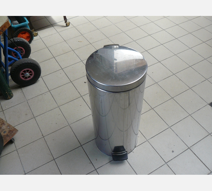 Poubelle inox||BRABANTIA