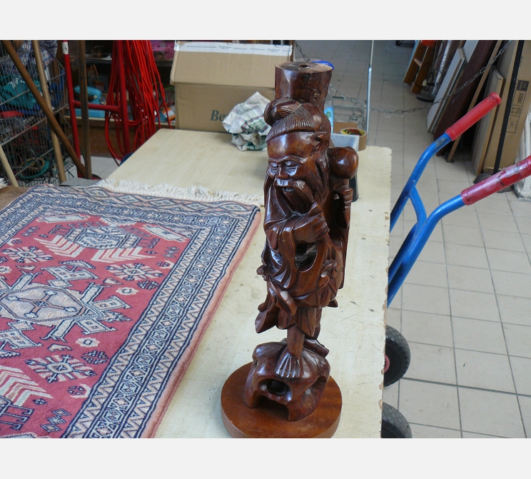 Statuette en bois