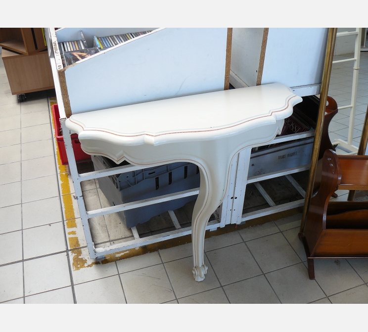Console murale||blanche