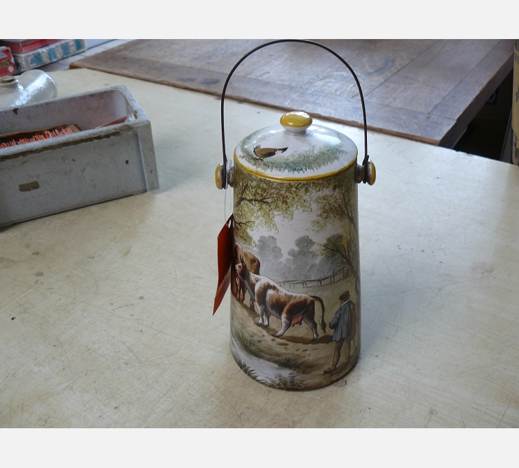 Pot Ã  lait ancien