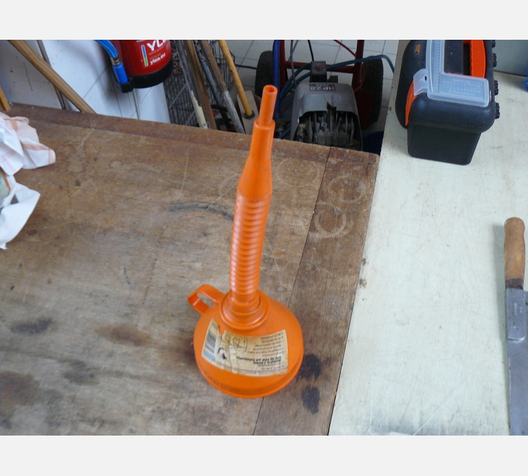 Entonnoir filtre||pour vidange