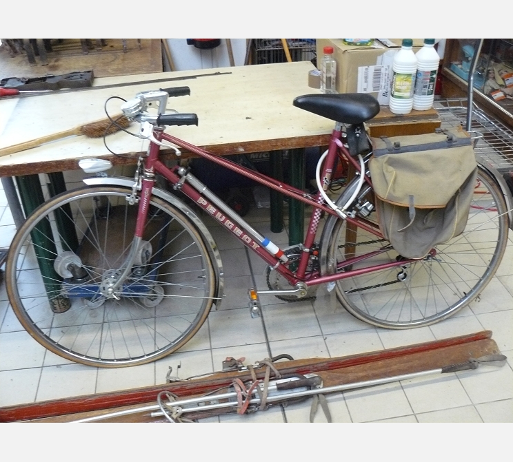 Vélo femme PEUGEOT||rouge