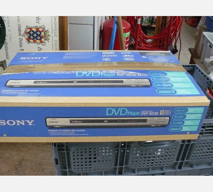 Lecteur DVD SONY