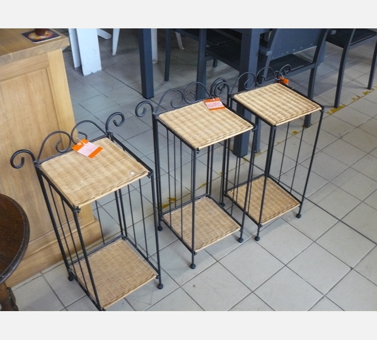 Etagère en osier / métal