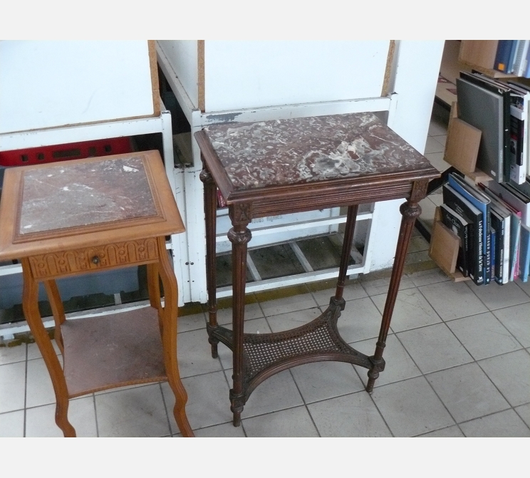 Sellette rectangulaire||plateau marbre