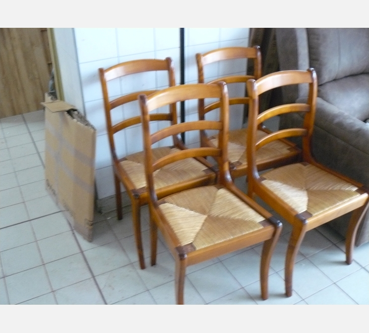 Lot de 4 chaises paillées