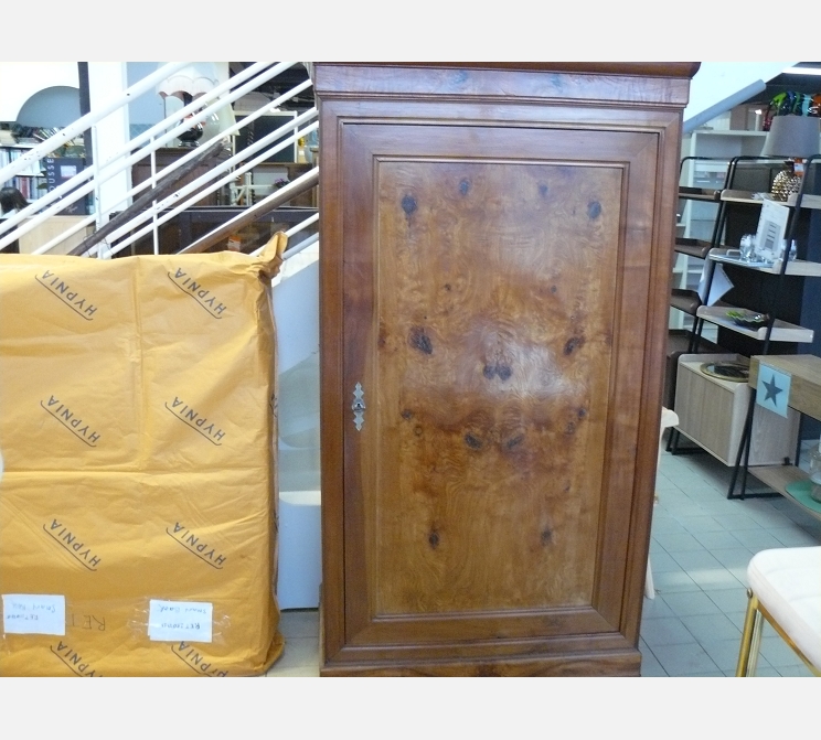 Bonnetière ancienne||'bancale'||clé C11