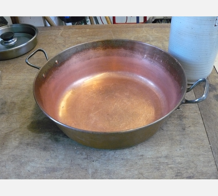 Bassine Ã  confiture ||en cuivre