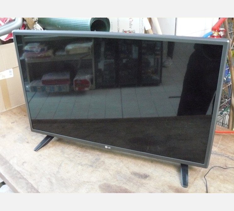 Téléviseur LG 32LF510B||LCD, TNT||acc local