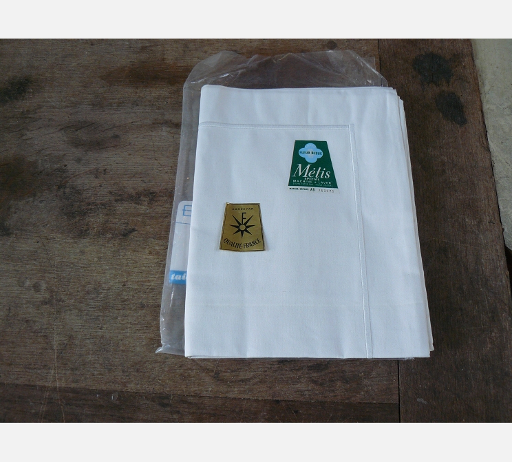 Taie d'oreiller ancienne||64x64 cm