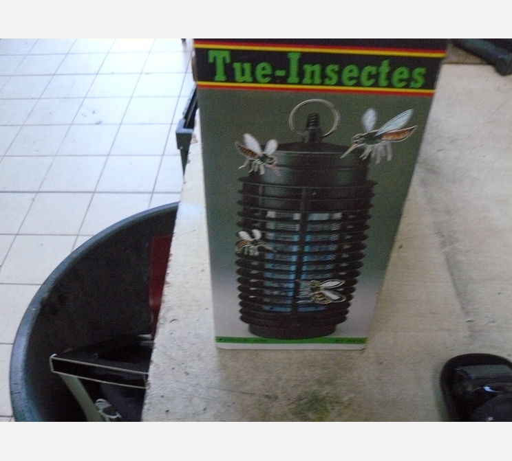 Lampe tue insectes
