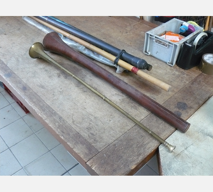 Corne de poste KOHLER ET SON||avec son étui en cuir