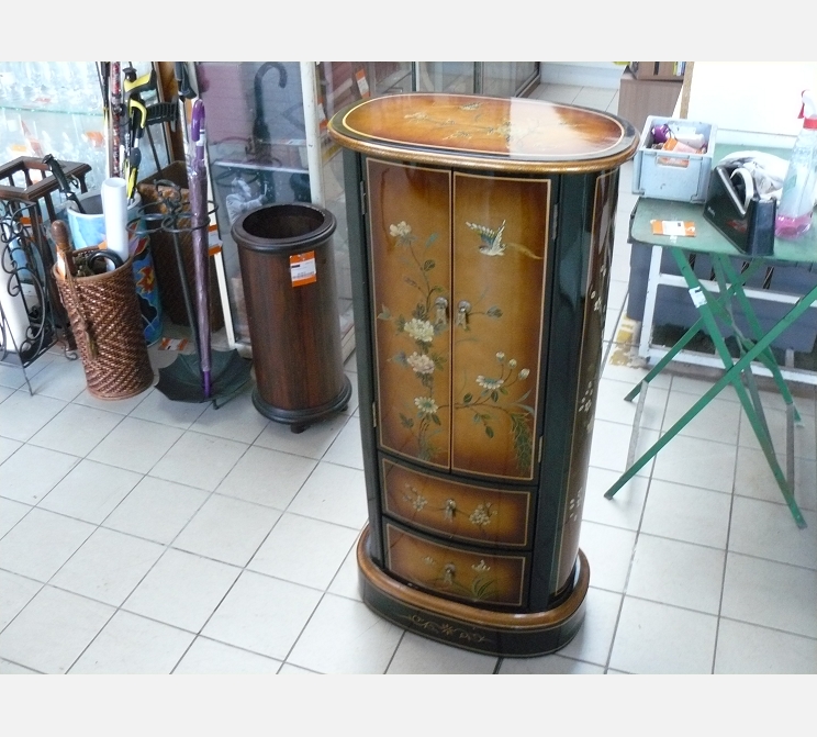 Meuble chinois||range CD, 2P+2T