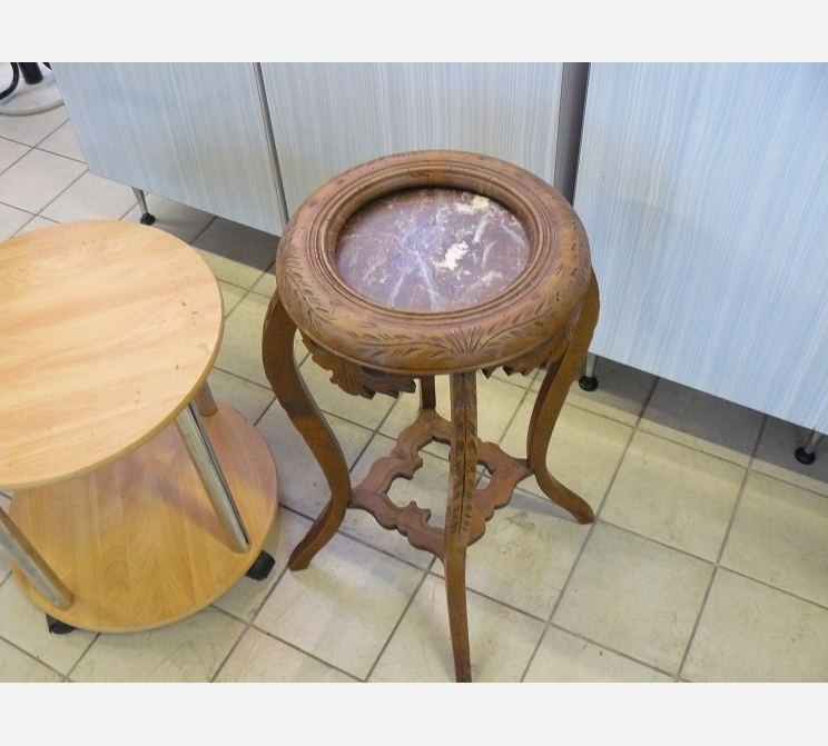 Sellette / guéridon rond