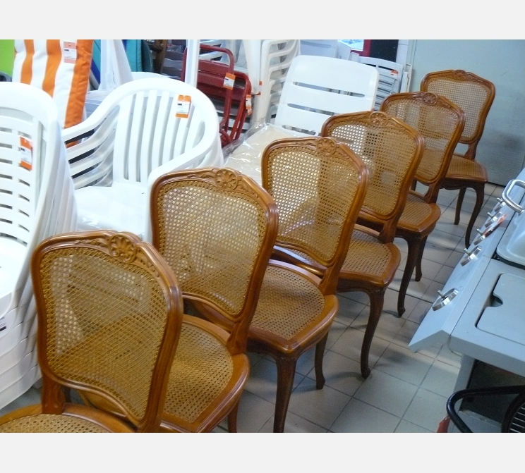 Lot de 6 chaises cannées||style régence