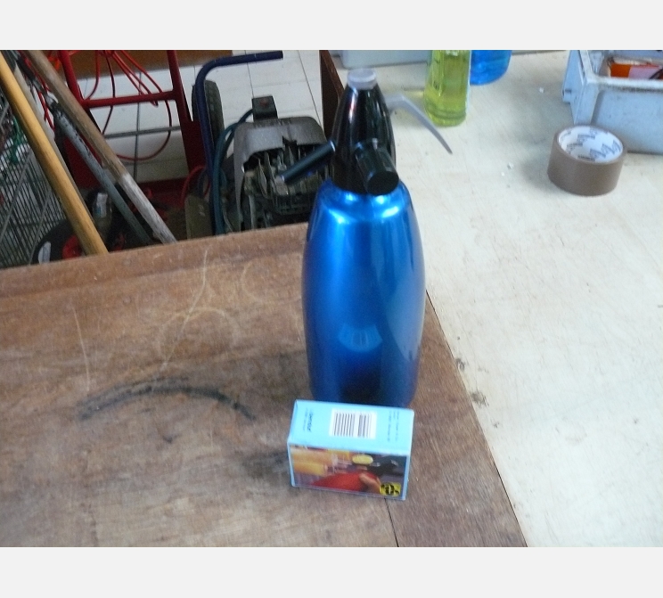 Siphon bleu||+ cartouches