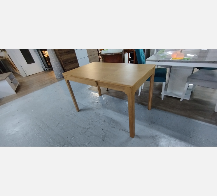 Table extensible en chÃªne 80/120 x 70 cm.